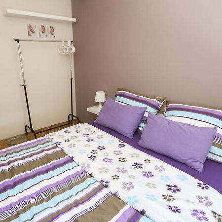 Modern Apartment With Free Parking 诺威萨 外观 照片
